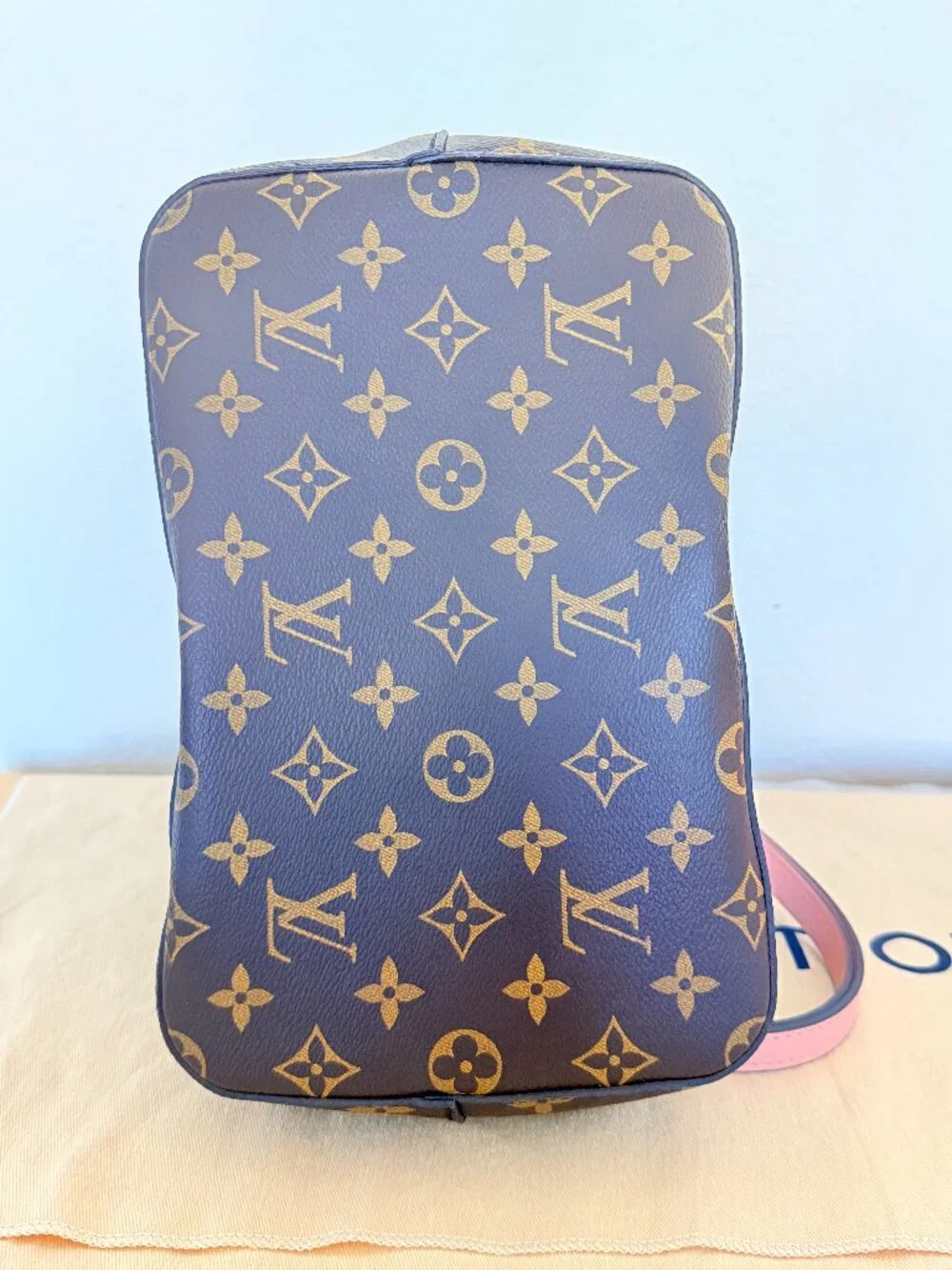 💯Authentic 🌹 Louis Vuitton 🌹 Monogram Neonoe MM Rose Poudre, M44022